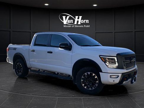 Used 2024 Nissan Titan PRO-4X w/ Pro-4x Convenience Package AWD/4WD image 40