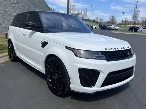 Certified 2022 Land Rover Range Rover Sport SVR image 9