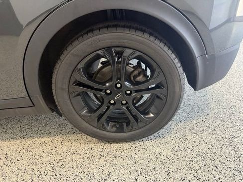 Used 2020 Chevrolet Bolt LT FWD image 34