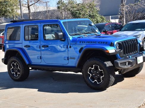 Used 2023 Jeep Wrangler Unlimited Rubicon 4xe w/ Safety Group image 5