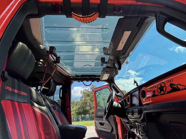 Used 2023 Jeep Wrangler Unlimited Rubicon 4xe AWD/4WD image 15