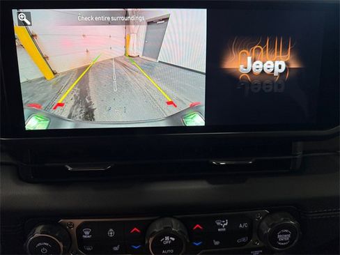 New 2026 Jeep Gladiator Mojave image 15