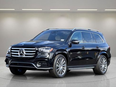New 2025 Mercedes-Benz GLS 580 4MATIC image 8