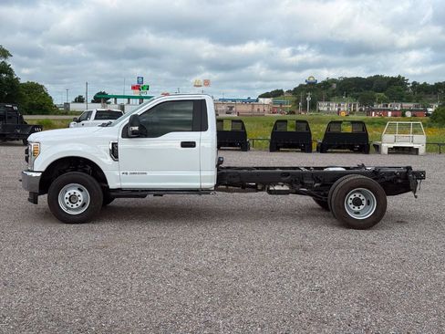 Used 2019 Ford F350 XL w/ XL Value Package AWD/4WD image 8