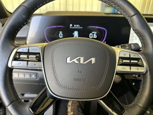 Used 2025 Kia Telluride EX X-Line AWD/4WD image 28