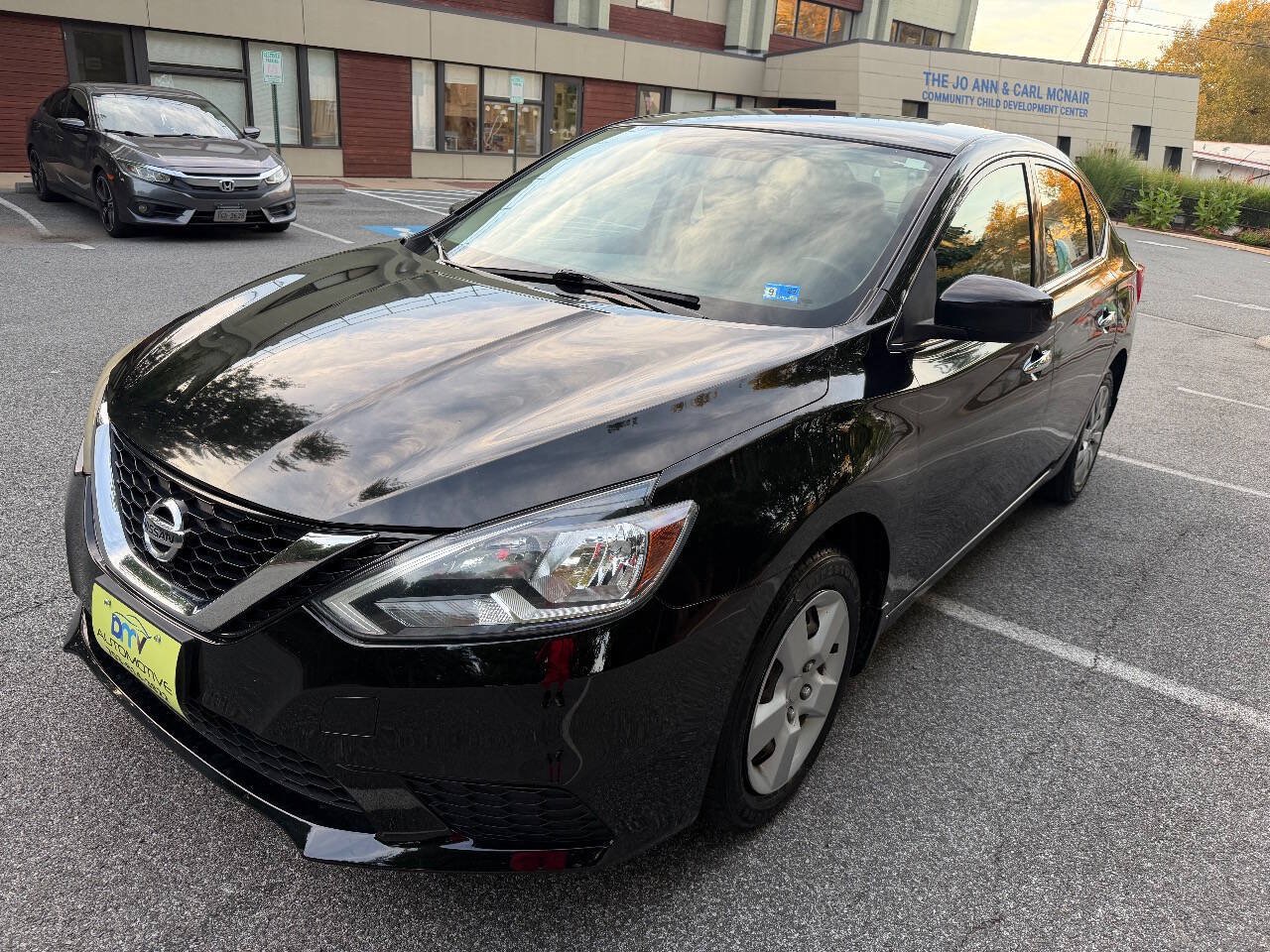 Used 2017 Nissan Sentra SV FWD image 2