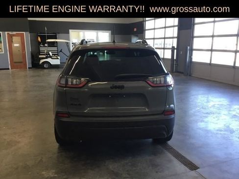 Used 2023 Jeep Cherokee Altitude Lux AWD/4WD image 7