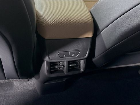 New 2026 Chevrolet Equinox ACTIV w/ Convenience Package III image 18