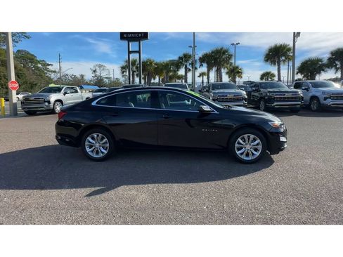 Certified 2025 Chevrolet Malibu LT image 9