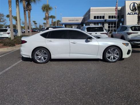 Certified 2022 Acura TLX w/ Technology Package image 9