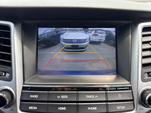 Used 2018 Hyundai Tucson Value AWD/4WD image 21