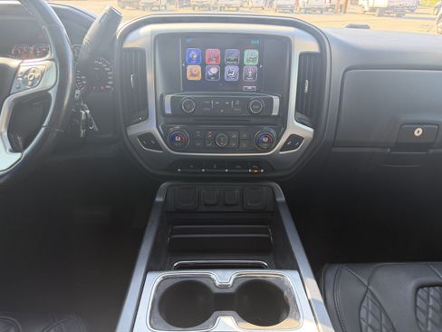 Used 2017 GMC Sierra 1500 SLT w/ Max Trailering Package AWD/4WD image 19