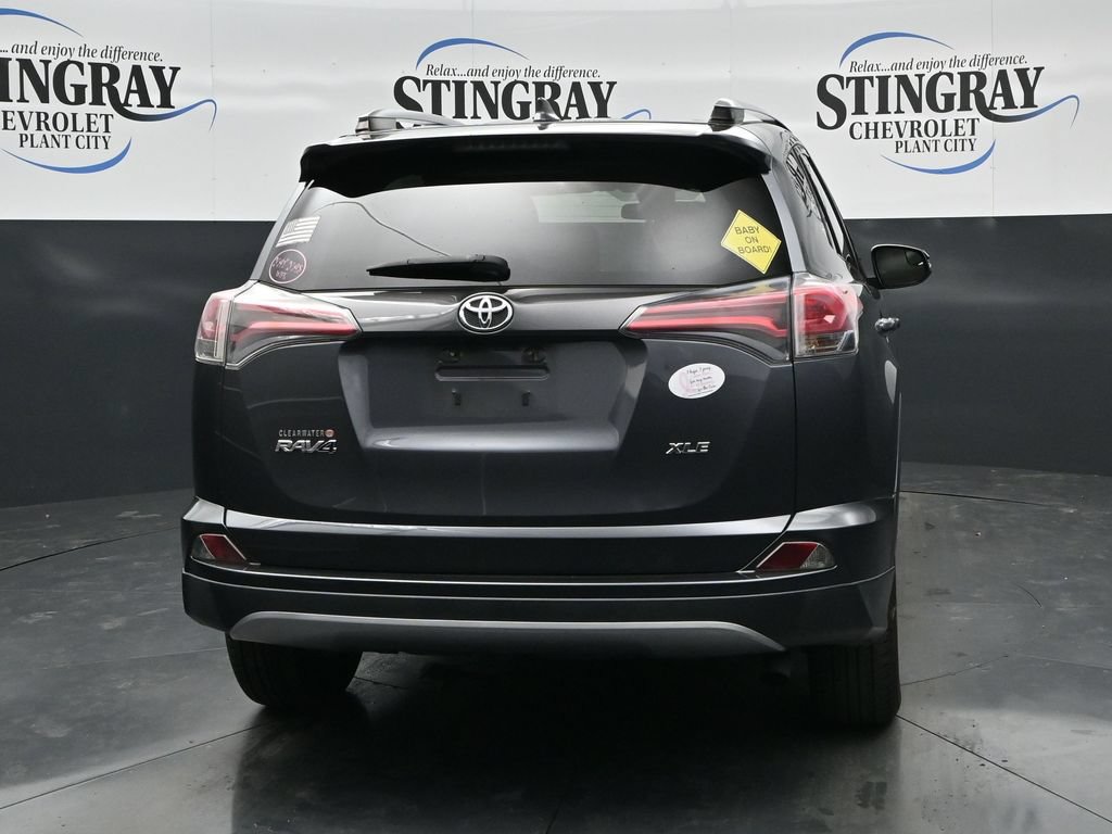 Used 2017 Toyota RAV4 XLE FWD image 6