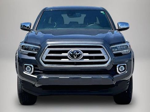 Used 2023 Toyota Tacoma Limited RWD image 3