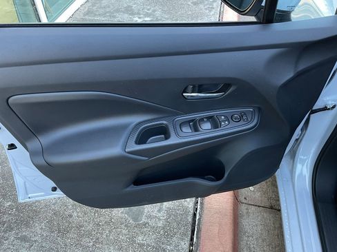 New 2025 Nissan Versa SV w/ Trunk Package image 12