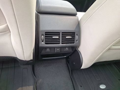 Used 2021 Land Rover Discovery Sport SE AWD/4WD image 20