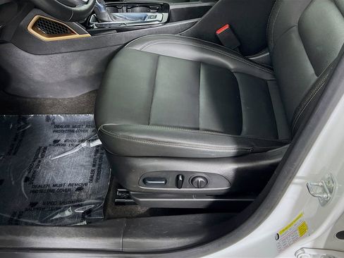 Used 2023 Chevrolet TrailBlazer ACTIV w/ Convenience Package image 18