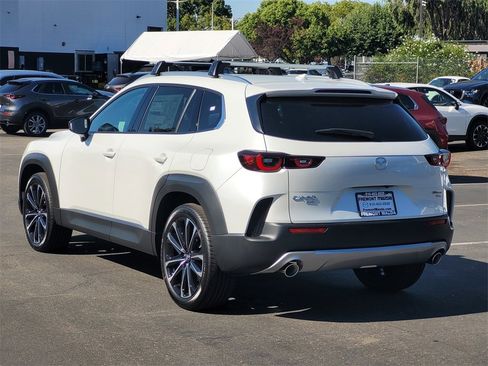 New 2025 MAZDA CX-50 AWD 2.5 Turbo w/ Cargo Package image 3