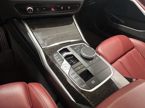 Used 2023 BMW 330i xDrive Sedan w/ Premium Package image 22