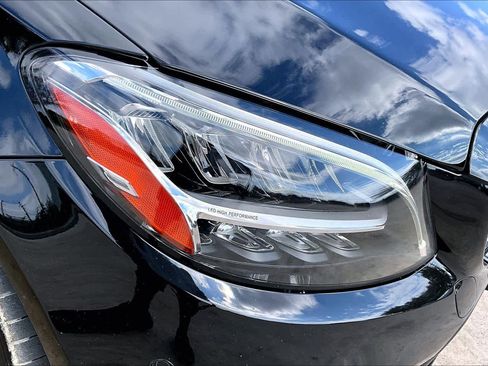 Used 2021 Mercedes-Benz C 300 Sedan image 27