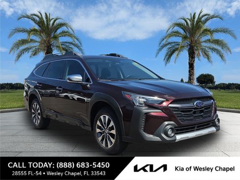 Used 2023 Subaru Outback Touring AWD/4WD image 1