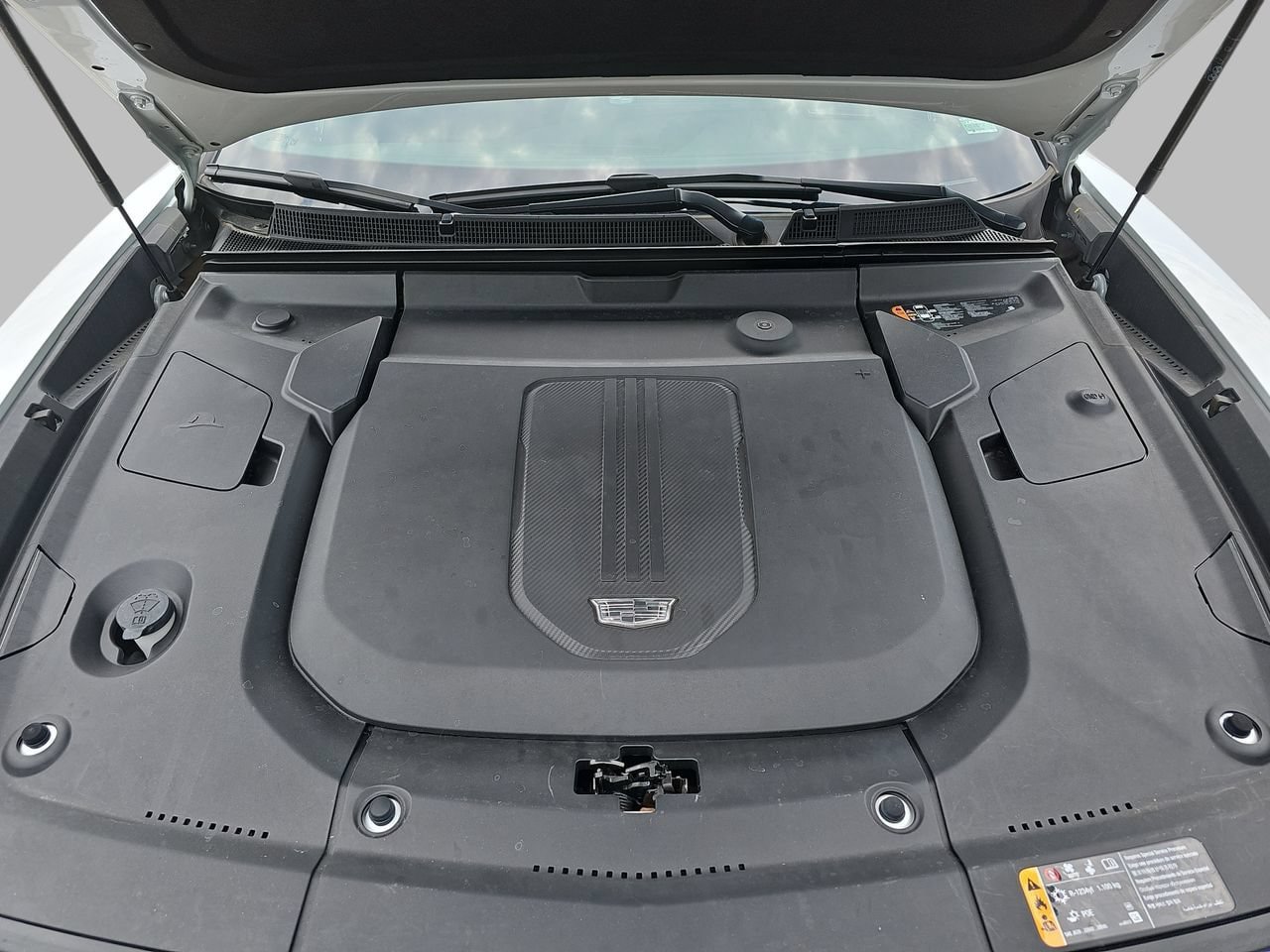 Certified 2024 Cadillac Lyriq Luxury w/ LPO, Floor Liner Package RWD image 32