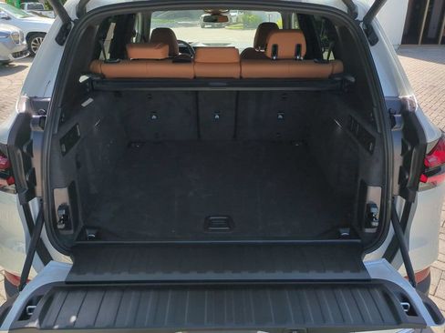 New 2026 BMW X5 xDrive40i w/ Premium Package AWD/4WD image 13