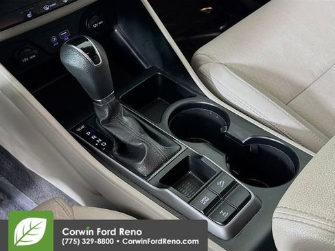 Used 2018 Hyundai Tucson SEL image 16