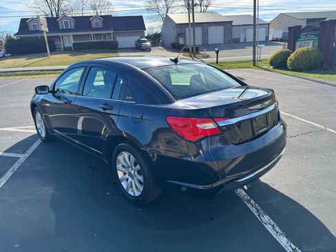 Used 2012 Chrysler 200 Touring w/ Cold Weather Group image 6