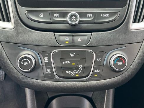 Used 2023 Chevrolet Malibu RS FWD image 30