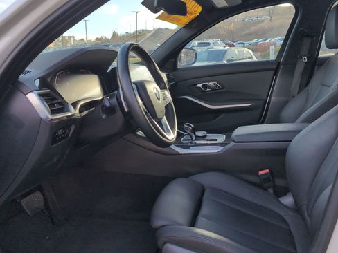 Used 2020 BMW 330i xDrive Sedan w/ Convenience Package image 10