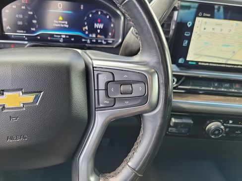Used 2024 Chevrolet Silverado 2500 LT AWD/4WD image 19