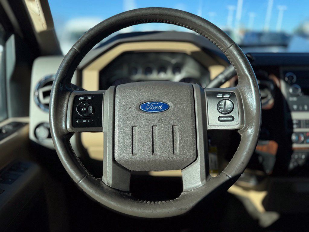 Used 2012 Ford F350 Lariat w/ Lariat Interior Pkg AWD/4WD image 29