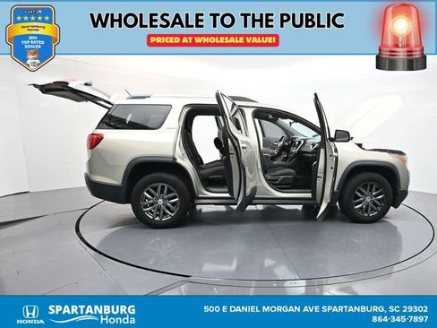 Used 2017 GMC Acadia SLE image 51