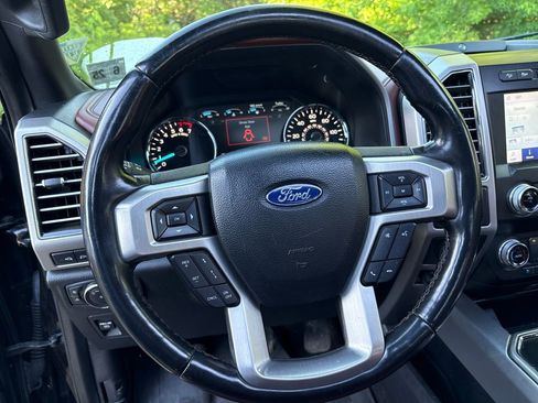 Used 2020 Ford F150 Platinum w/ Equipment Group 701A Luxury AWD/4WD image 16