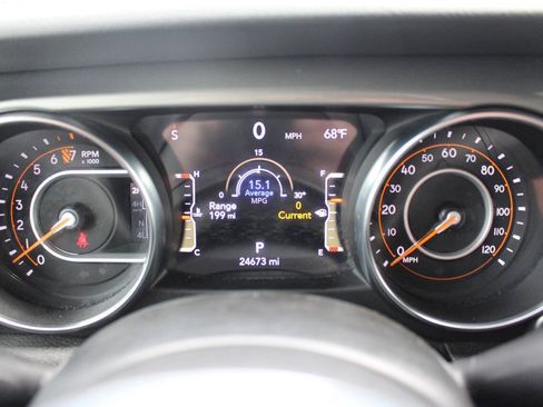 Used 2021 Jeep Gladiator Overland AWD/4WD image 19