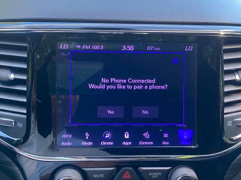 Used 2019 Jeep Grand Cherokee Altitude AWD/4WD image 31
