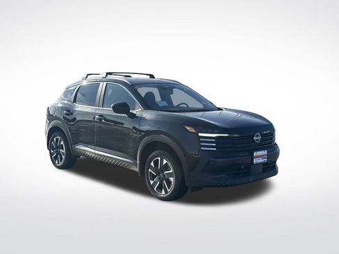 New 2026 Nissan Kicks SV w/ SV Premium Package image 7