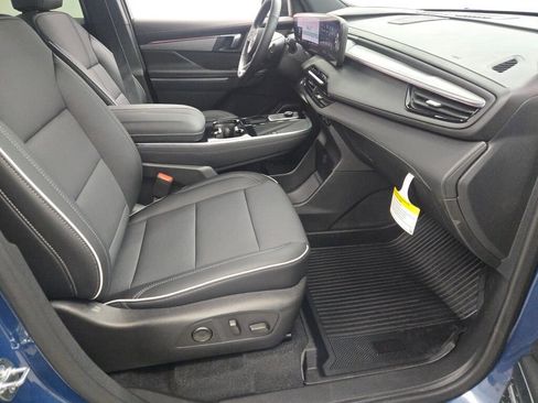 New 2026 Buick Enclave Preferred w/ LPO, Floor Liner Package image 6