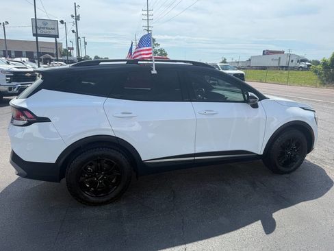 Used 2023 Kia Sportage X-Pro AWD/4WD image 5