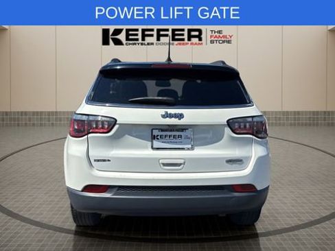 Used 2019 Jeep Compass Latitude w/ Popular Equipment Group image 4