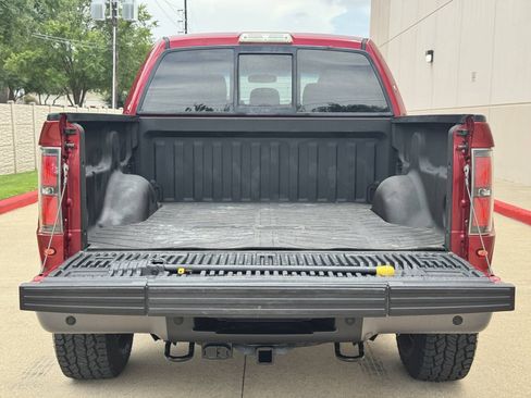 Used 2014 Ford F150 Raptor w/ Equipment Group 801A Luxury AWD/4WD image 44