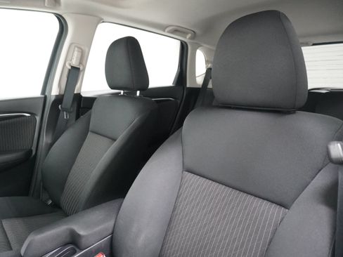 Used 2019 Honda Fit EX image 11
