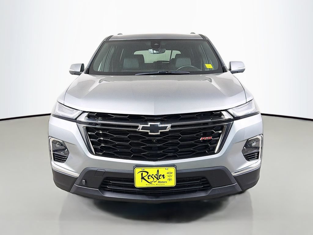 Used 2024 Chevrolet Traverse RS w/ LPO, Floor Liner Package AWD/4WD image 2