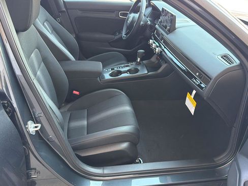 New 2026 Honda Civic Sport image 13