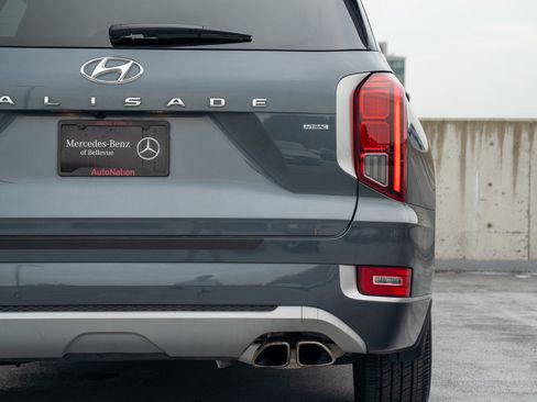 Used 2021 Hyundai Palisade Limited AWD/4WD image 9