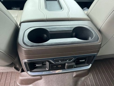 Used 2020 Chevrolet Silverado 1500 LTZ w/ LTZ Plus Package image 21