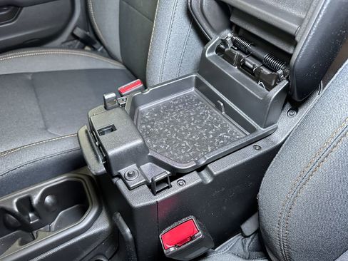 New 2026 Jeep Gladiator Sport image 28