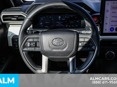 Used 2024 Toyota Tacoma TRD Off-Road image 28