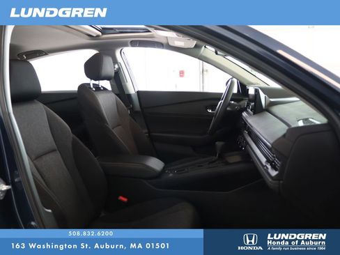 Used 2024 Honda Accord EX image 17